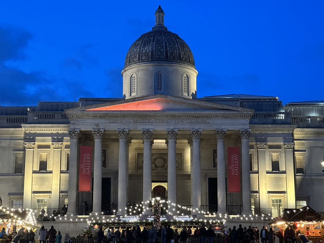 Trafalgar Square: A Vibrant Heart of London
