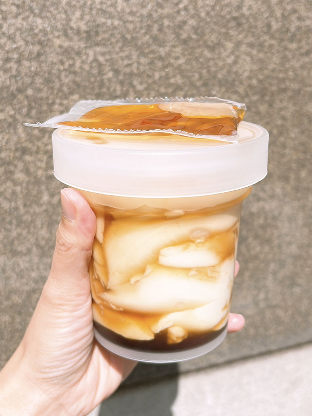 🎏Jollibean出川貝枇杷膏豆腐花🤢聽見都難接受