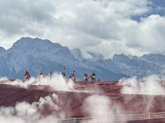 Be immersed with the cultural performance of Impression of Lijiang in this guide