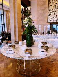 Fine Dining in St. Regis Drawing Room like a King