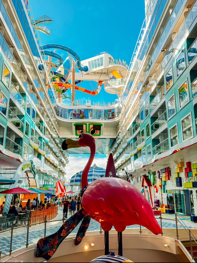 🚢🌊 Ultimate Cruise Experience on Icon of the Seas – The World’s Largest Cruise Ship! 🏝️✨ 