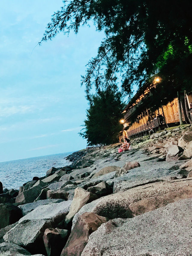“Coco Cabana: Where Sunsets Paint the Sky in Miri”