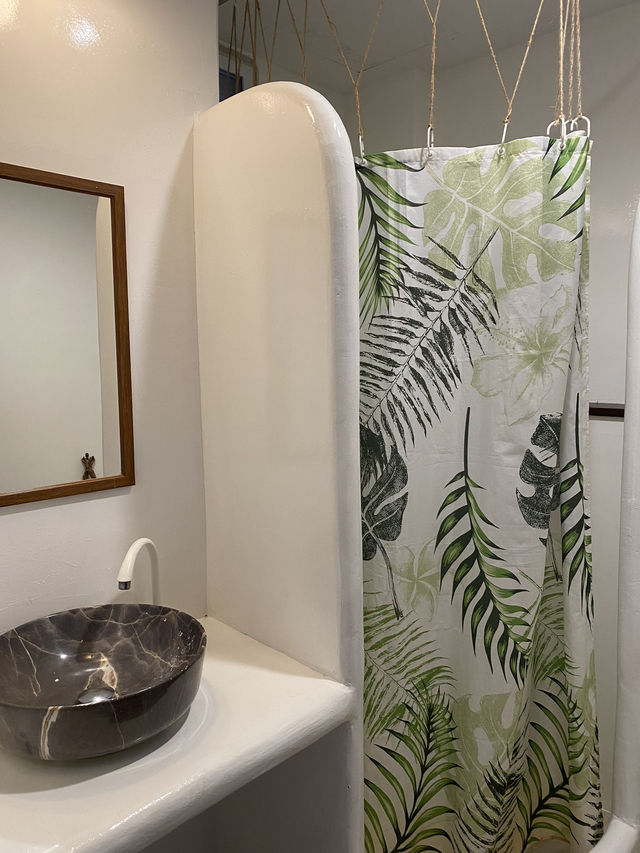 Yaya Malee Resort ที่พักแสมสาร สไตล์มินิมอล อบอุ่น