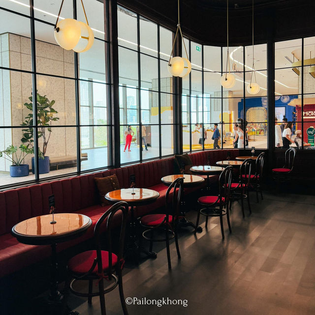The Coffee House by DoiTing