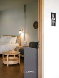 Hotel Wizpark Ratchada สงบ ร่มรื่น มีแมวให้จกด้วย