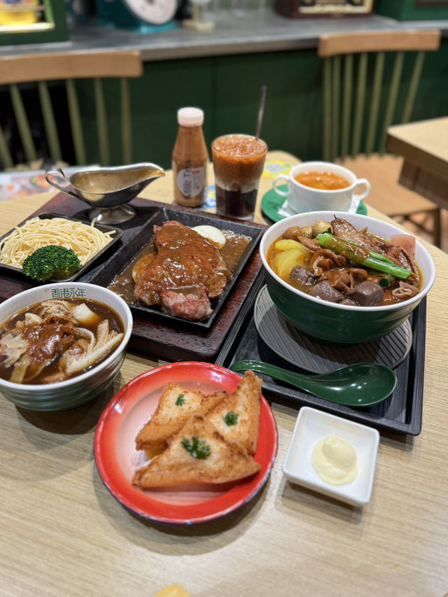 香港情懷．人氣老字號車仔麵店