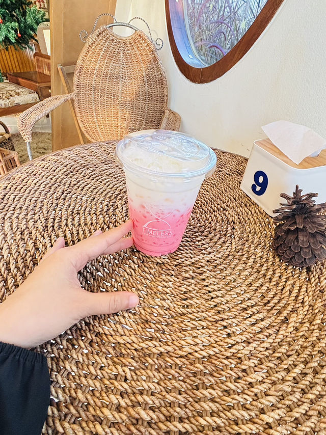 คาเฟ่ time flies at trang Thailand 🇹🇭 