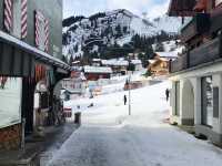スイスアルプスの隠れた宝石、ミューレン(Murren)の魅力