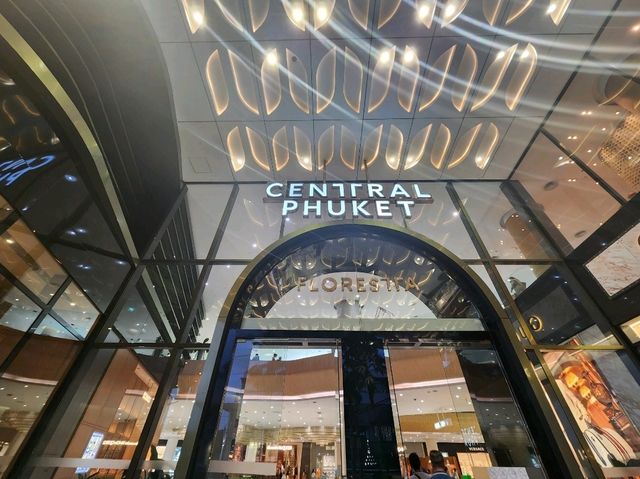 [🇹🇭プーケット] セントラルプーケット：買い物と食事を楽しめるの大型複合ショッピングモール