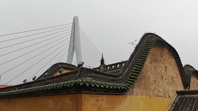 Journey Through Huguang Huiguan Guild Complex