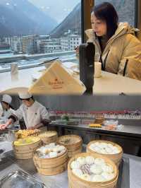 Winter Bliss at Gu Er Gou Hot Spring Resort – A Must-Stay Near Bipenggou!