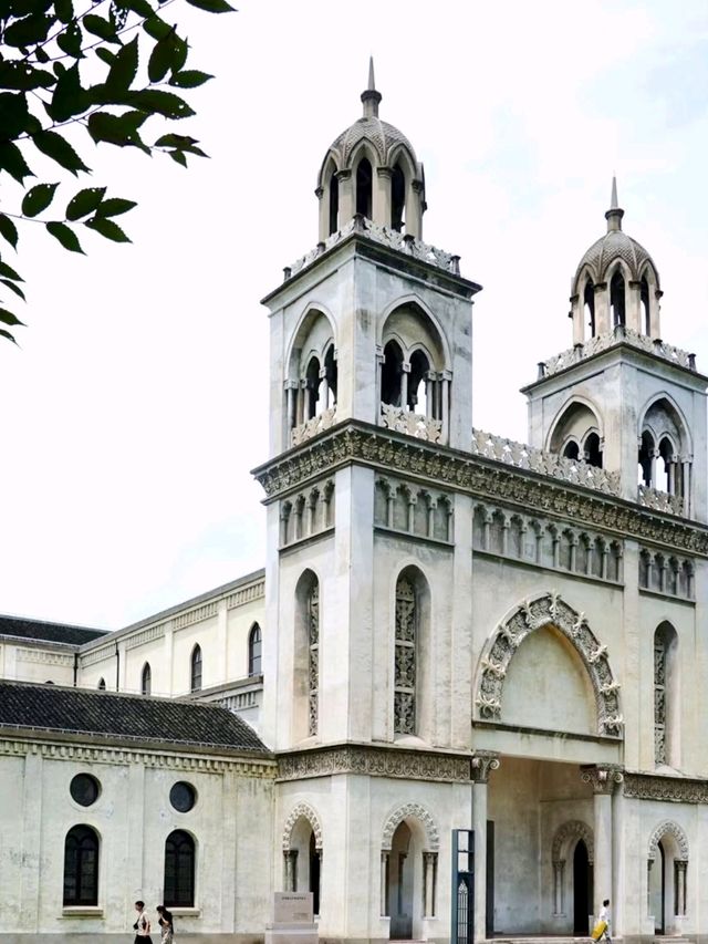 Jiaxing Catholic Church: A Gothic Gem with a Sunlit Escape