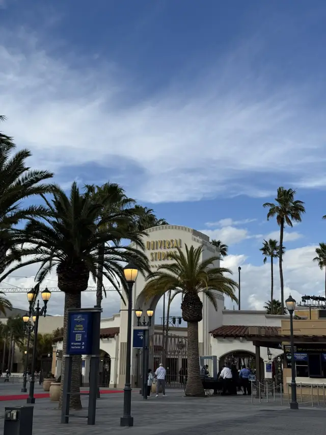一定要去一次LA嘅universal studio!