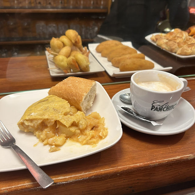 【サンセバスチャン🇪🇸】　おすすめスパニッシュオムレツ屋さん！