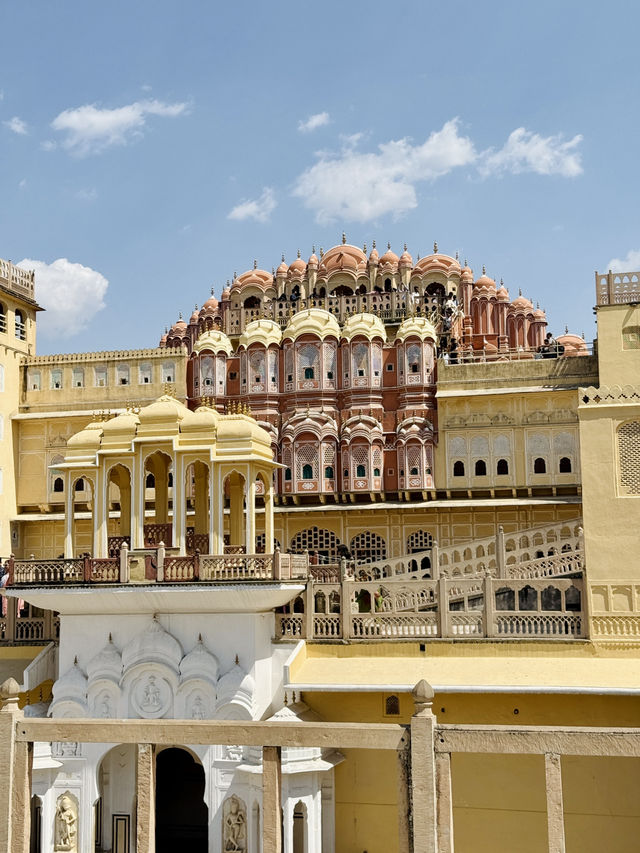 Hawa Mahal - The Palace of Winds 🌬️