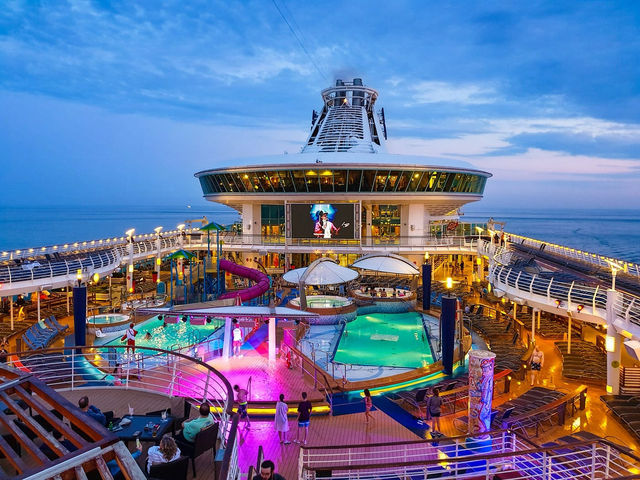 🚢⚡ Independence of the Seas Review: A Powerhouse of Fun! ⚡🚢