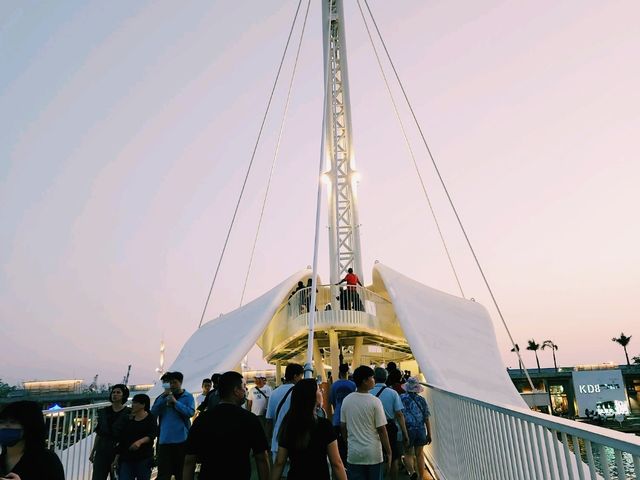 🌉【城市旋律】看見會轉動的海上奇蹟——大港橋