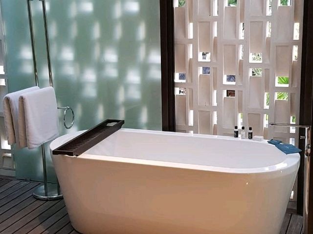 “The Avanya Beach Resort: Modern Bliss by the Bali Shore”