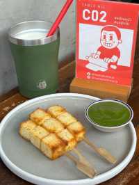 曼谷｜等了一小時還是甘願！Neung Nom Nua創意吐司店排爆了也要吃！