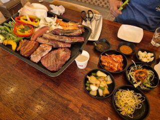 충주 산척 바베큐가 맛있는 메이플라워