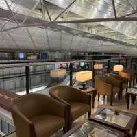 「香港」阿聯酋航空貴賓室的靜謐時光