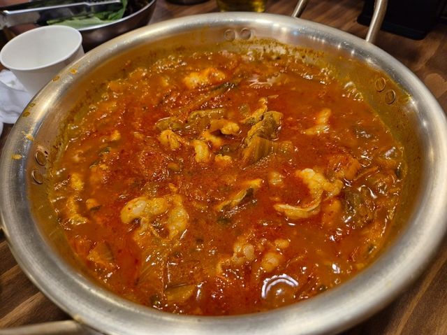 산장컨셉 고기구워주는 고깃집