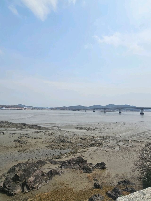 부담 없이 걷고, 바다 풍경에 취하는 야외 데이트 코스입니다