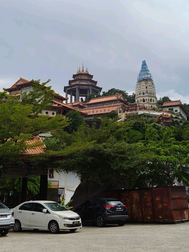 Budget-Friendly Temple Day in Penang
