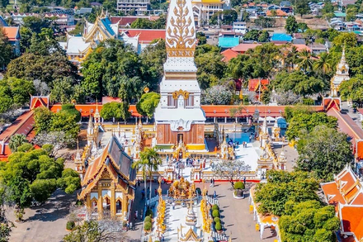 วัดดังทั่วไทย