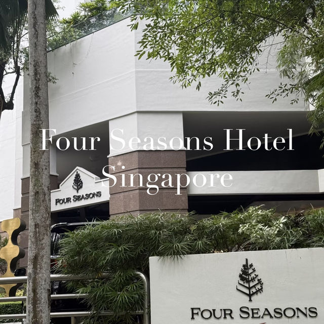 🇸🇬🏨 Four Seasons Hotel Singapore: A Blend of Classic Elegance & Prime Location