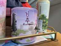 ☕️ A Floating Christmas Coffee: Holiday Magic at Seoul Wave Starbucks