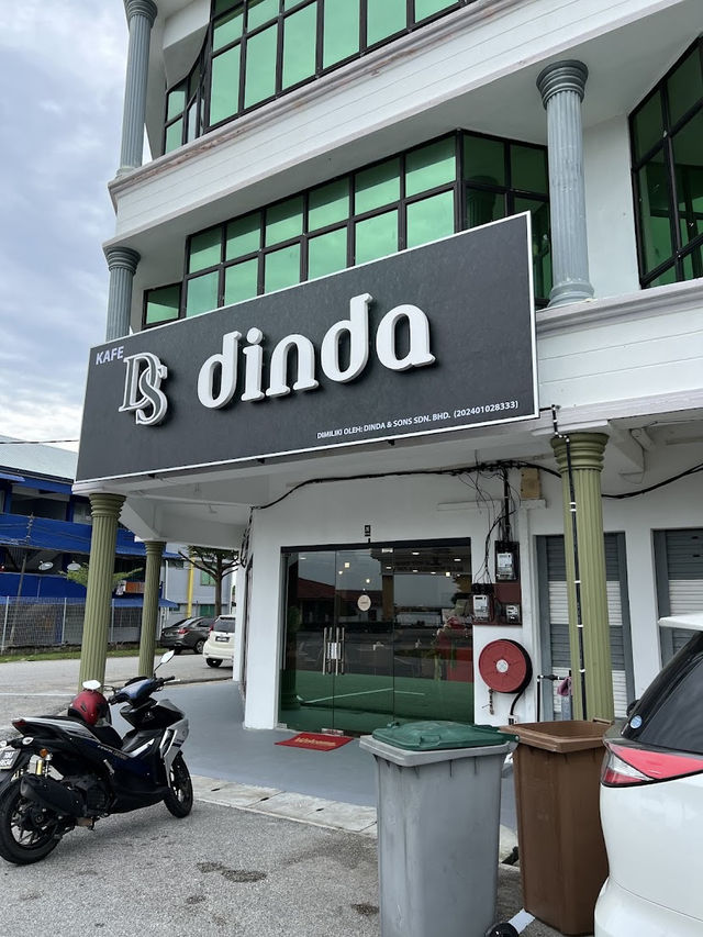 DINDA & SONS Port Dickson, Nostalgic Flavors in a Cozy Setting