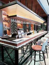 R Bar KL: Stylish Spot to Unwind with Cocktails and Good Vibes
