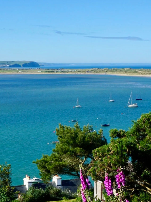 🇬🇧 My Favourite Coastal Escape from Birmingham — Aberdovey, Wales