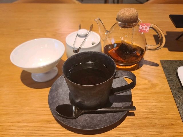 야메 후쿠시마 쇼카초(八女福島 商家町) LE UN(ルアン)차 그리고 여름과일 애프터눈티