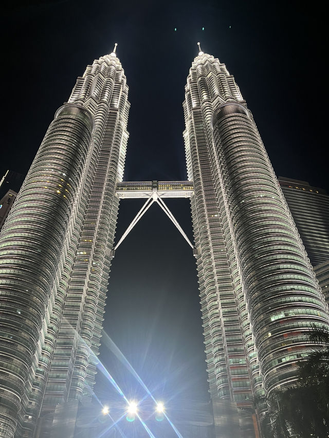 Mandarin Oriental for the stay, Marini’s 57 for the view—Kuala Lumpur done right 🇲🇾🌃