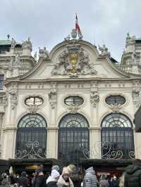 Belvedere: Where Klimt Kissed Gold Into Eternity