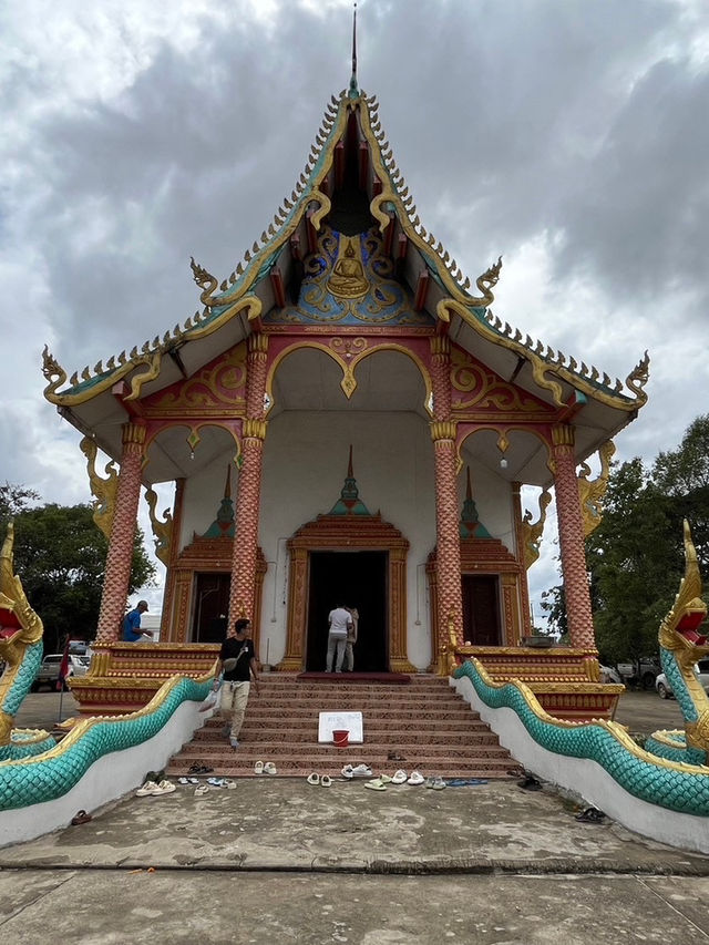 วัดทองทิพย์พัฒนาราม ลาว