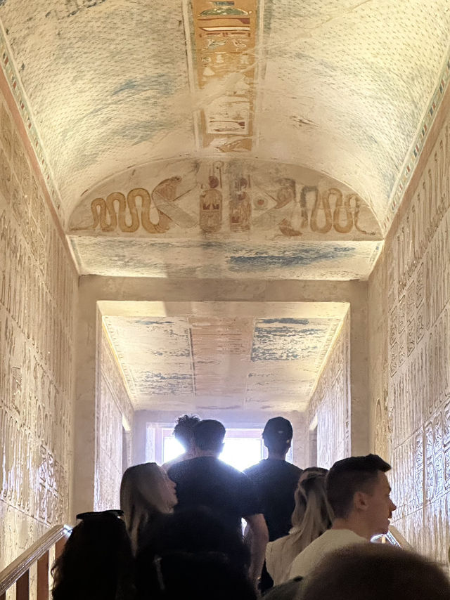 Valley Of The Kings: $20 Graveside Rave