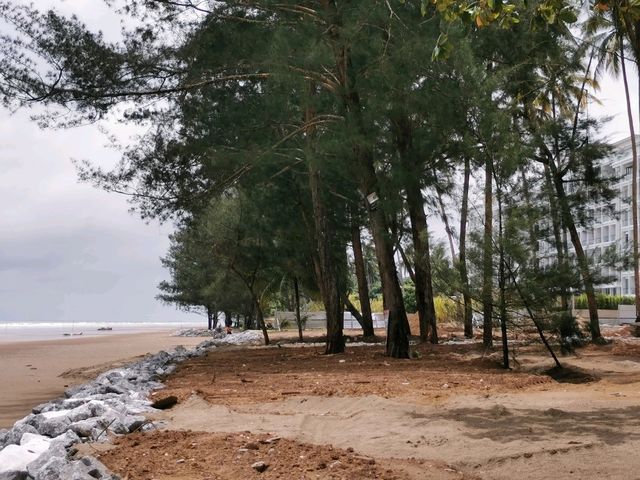 Roxy Sematan Villa: Your Beachside Escape