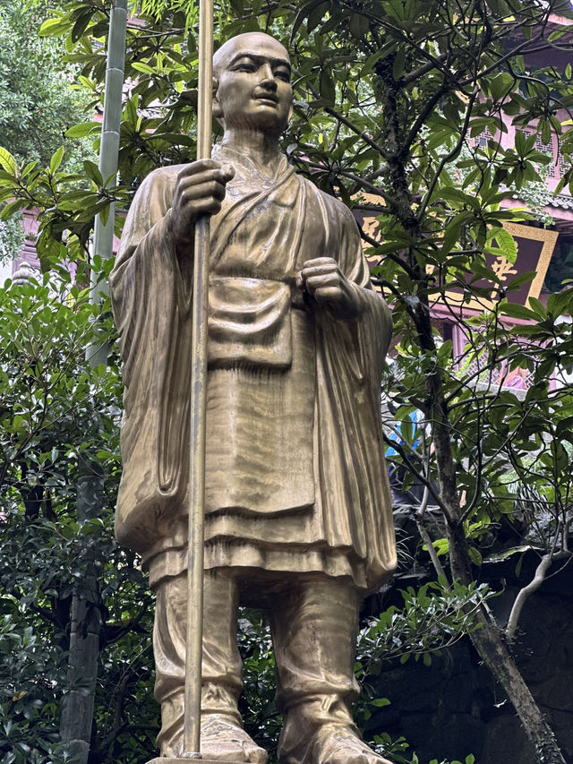 Hangzhou’s Soul’s Retreat: Where Buddhas Dance In Limestone Cliffs