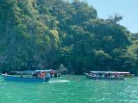 Tasik Dayang Bunting – A Lake Wrapped in Legends & Limestone 