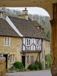 On the Road Through UK: Long Road Trip Itinerary – Wiltshire 
