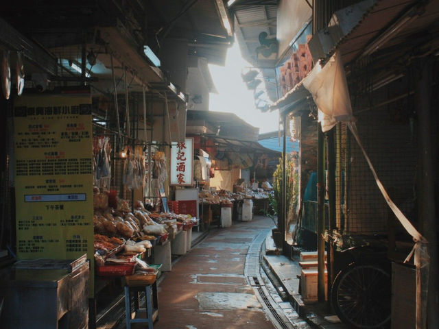 【香港🇭🇰】城市遊·第十四站:流浮山· 城市剪影與泥灘 【香港🇭🇰】城市遊·第十四站:流浮山· 城市剪影與泥灘