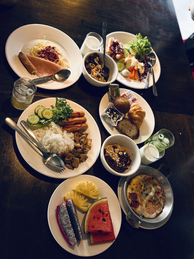 Breakfast- Arch 39 Phuket beach front 🥙