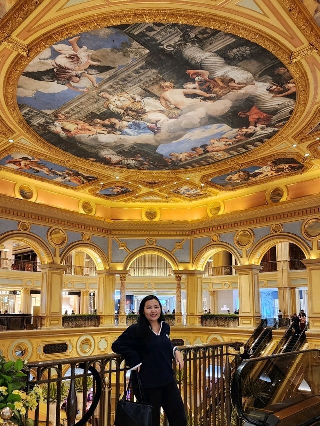 Venetian Vibes🎡 Venetian Vibes🎡