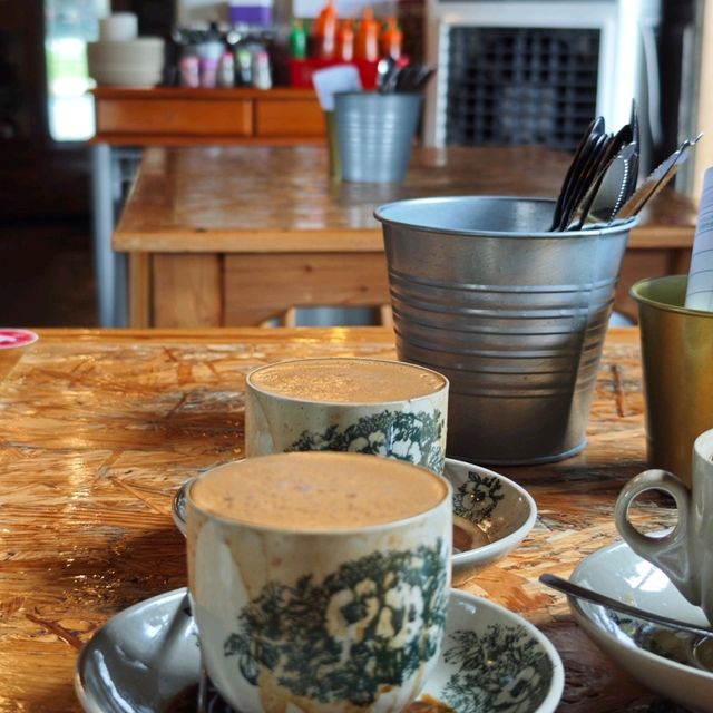 Rumah Kayu: Air Itam’s Hidden Gem with Kampung Vibes