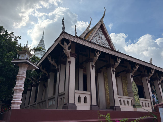🇰🇭柬埔寨塔山寺Wat Phnom វត្តភ្នំ