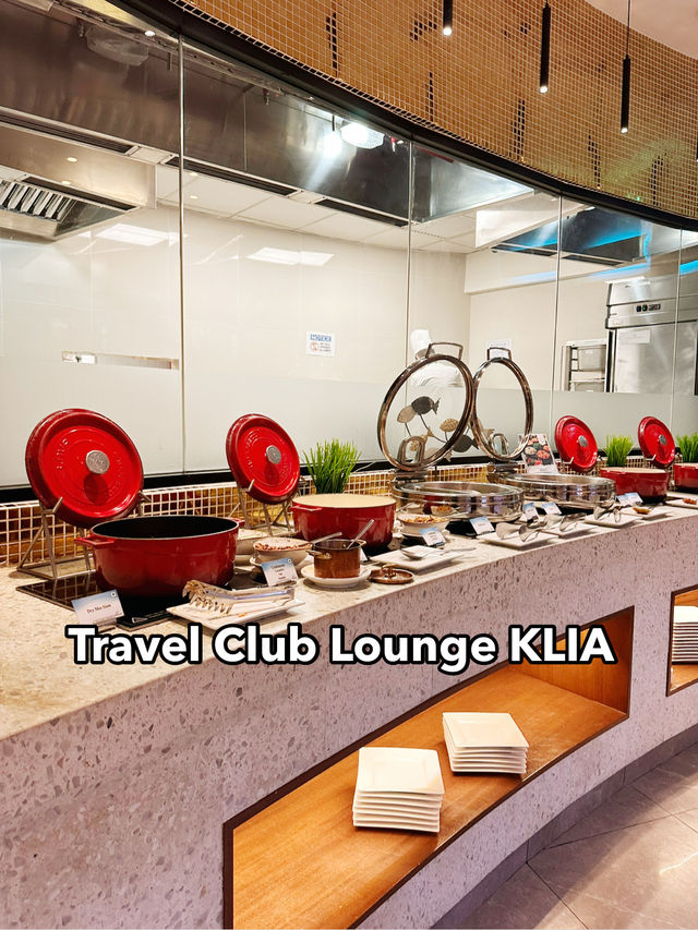 Relax in Style at Travel Club Lounge KLIA T1 ✈️
