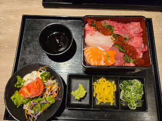 【大阪】肉壽司×海鮮壽司×涮涮鍋×壽喜燒 任食 ゑびす 梅田店